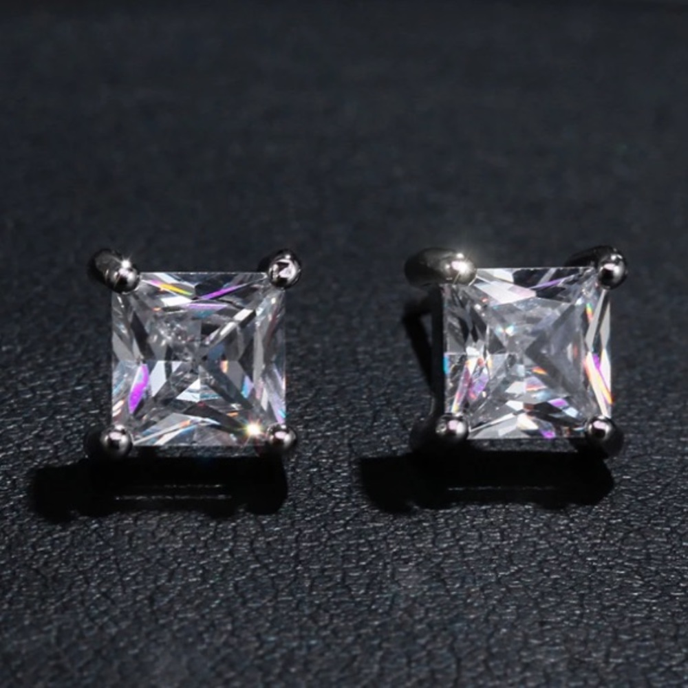 Princess cut diamond earrings - Picture 4 of 6